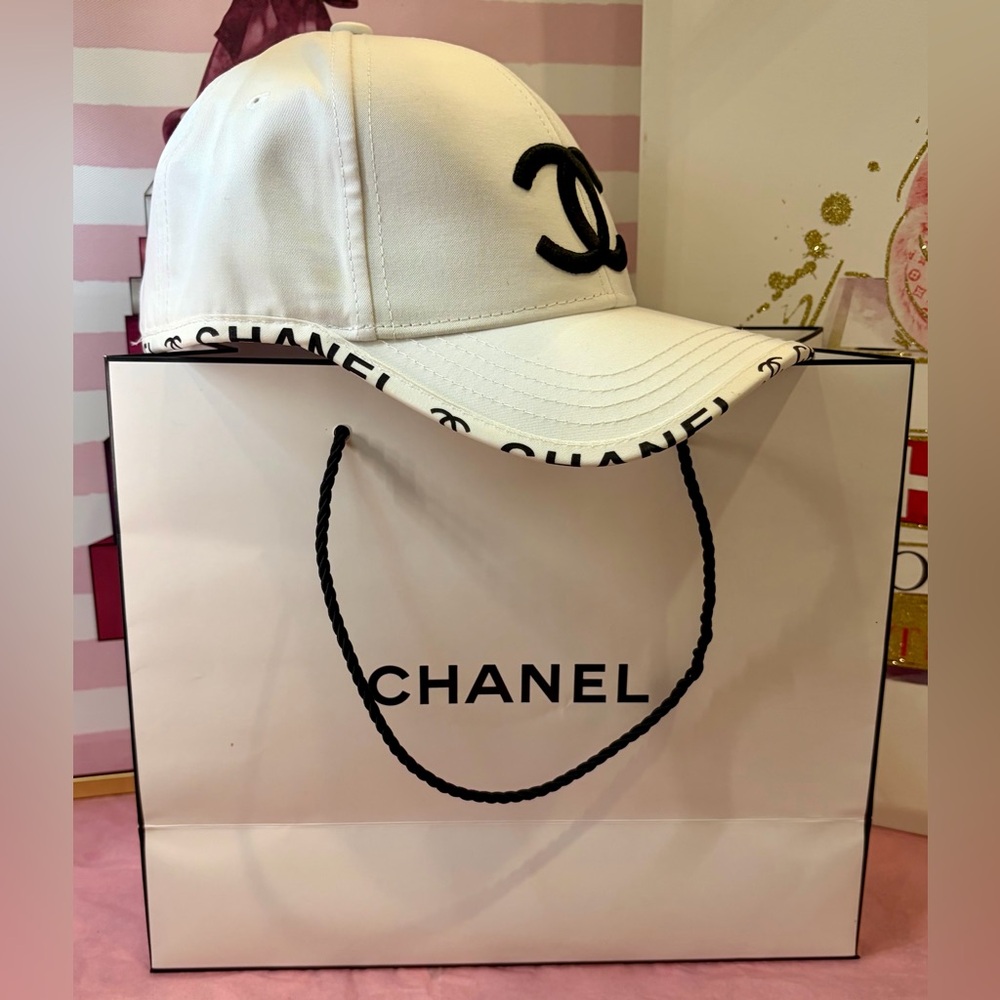 AUTH. CHANEL Shopping bag, NWT Fashion/Novelty White Hat With CC Logo and more.